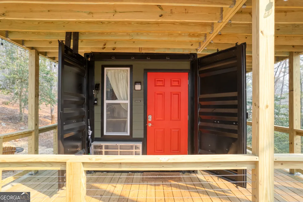649 Power Dam RD Blue Ridge, GA 30513