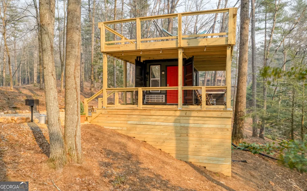649 Power Dam RD Blue Ridge, GA 30513