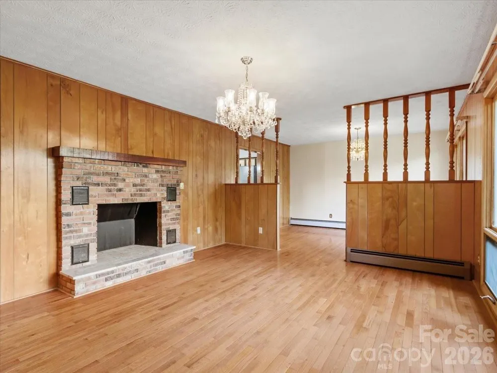 235 Rolling Ridge Loop Burnsville, NC 28714