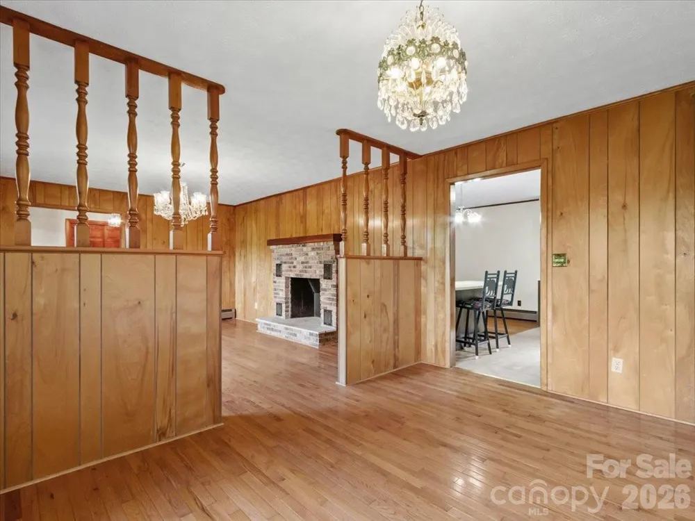 235 Rolling Ridge Loop Burnsville, NC 28714
