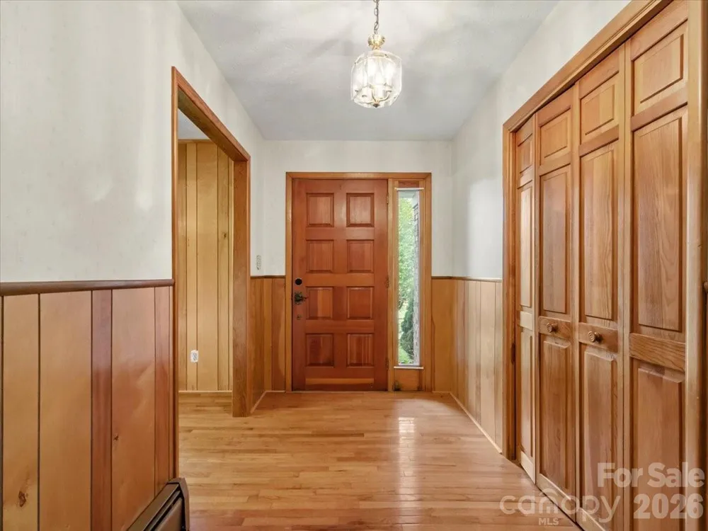 235 Rolling Ridge Loop Burnsville, NC 28714