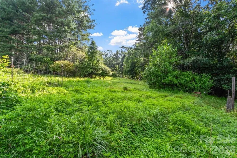 235 Rolling Ridge Loop Burnsville, NC 28714