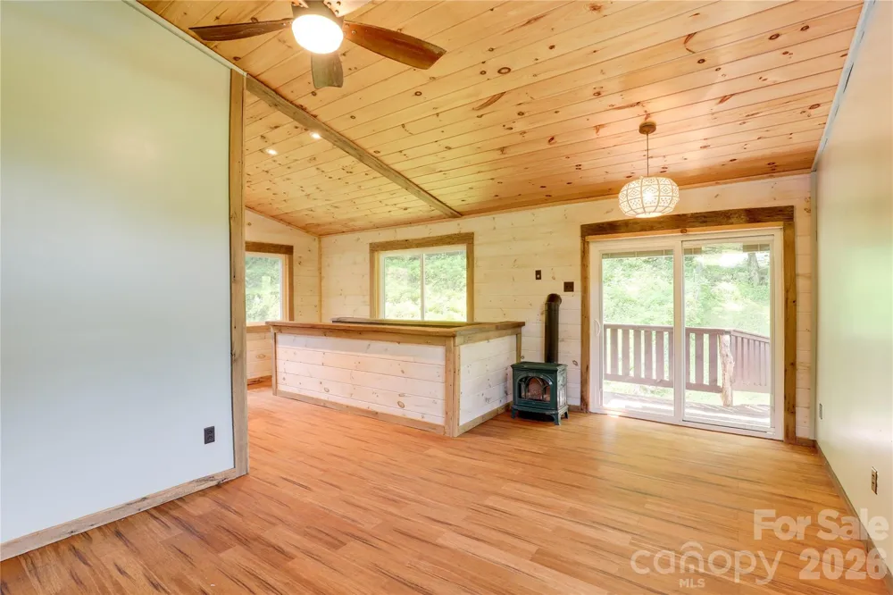 435 Mountain Cove Road Marshall, NC 28753