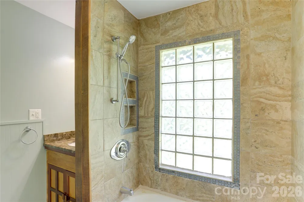 435 Mountain Cove Road Marshall, NC 28753