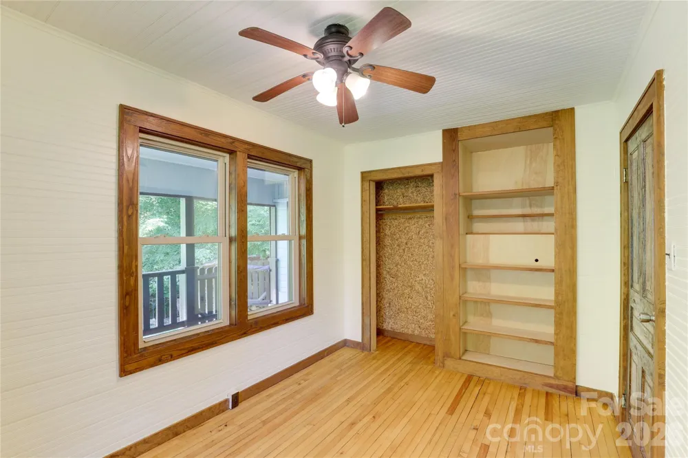 435 Mountain Cove Road Marshall, NC 28753