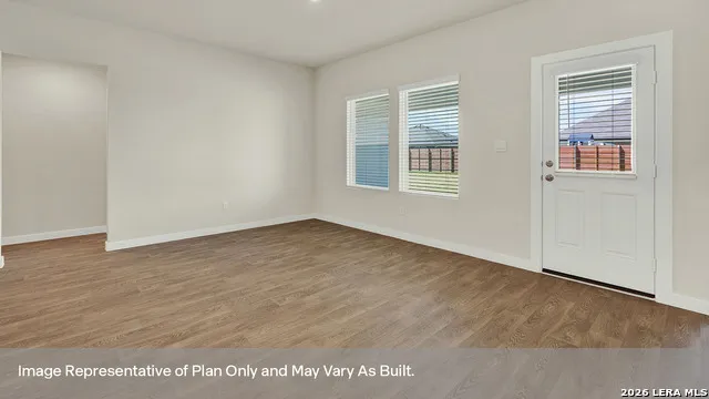 383 Kolbo Crossing Cove Lockhart, TX 78644