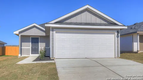 300 Windflower Cove