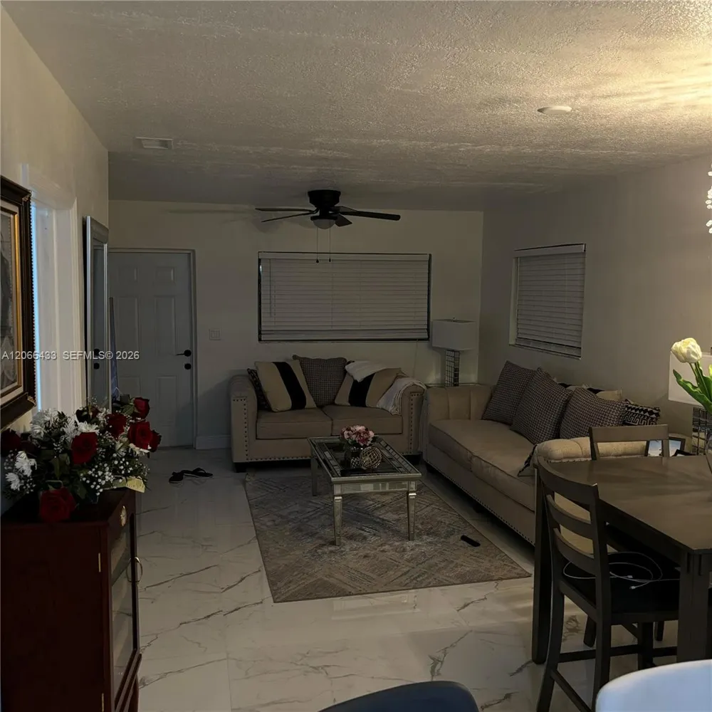 400 60th Way #A Hollywood, FL 33024