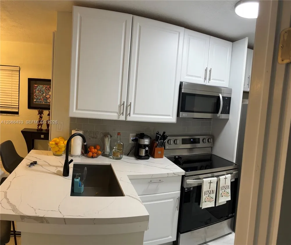 400 60th Way #A Hollywood, FL 33024