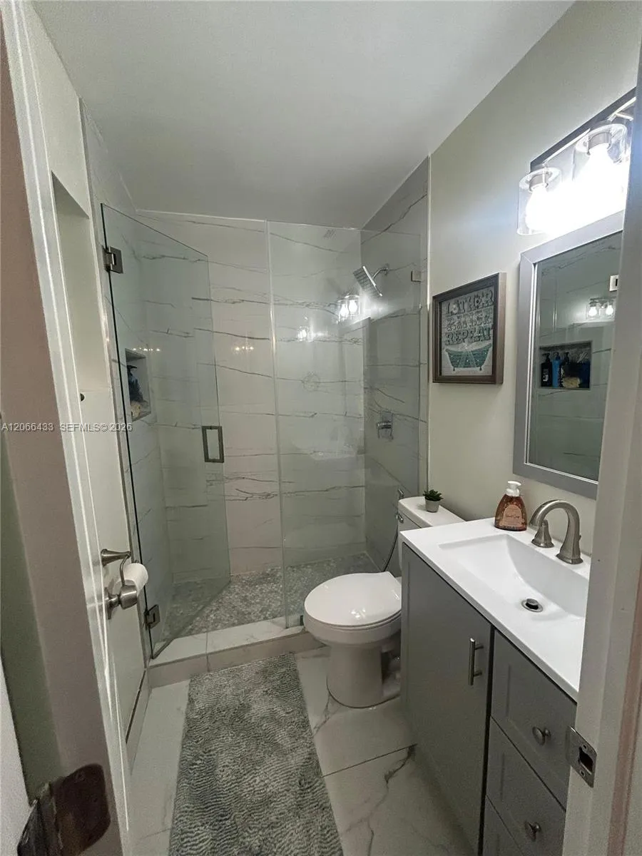 400 60th Way #A Hollywood, FL 33024