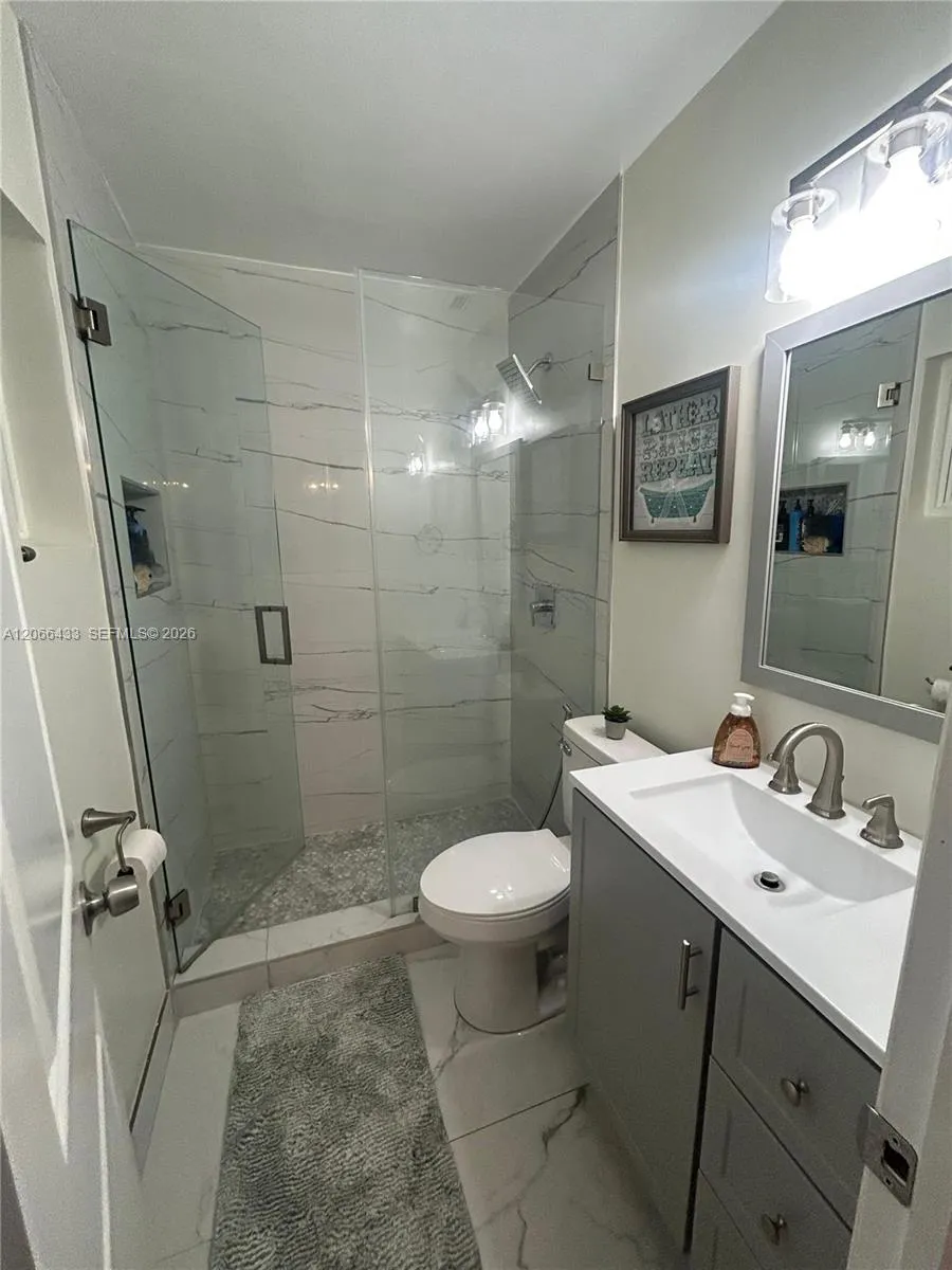 400 60th Way #A Hollywood, FL 33024