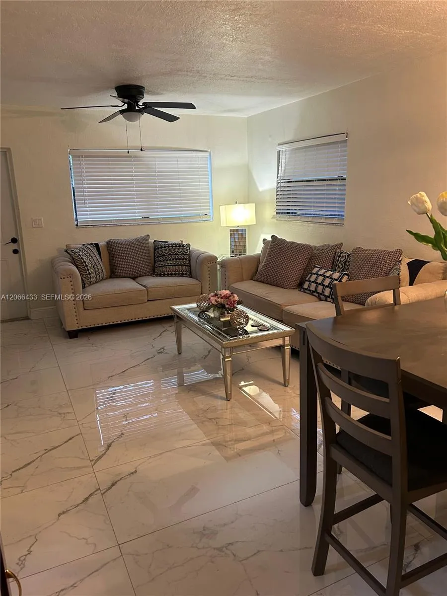400 60th Way #A Hollywood, FL 33024