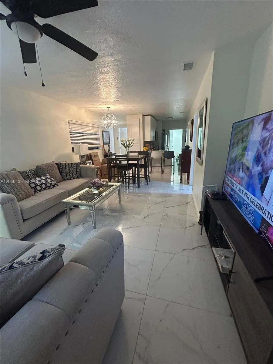 400 60th Way #A Hollywood, FL 33024
