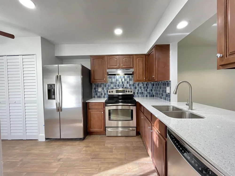 3948 NW 77TH AVENUE #3948 Davie, FL 33024