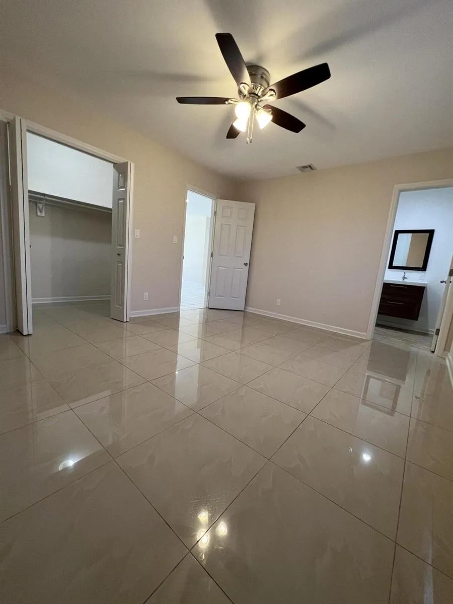 499 W Conference Drive Boca Raton, FL 33486