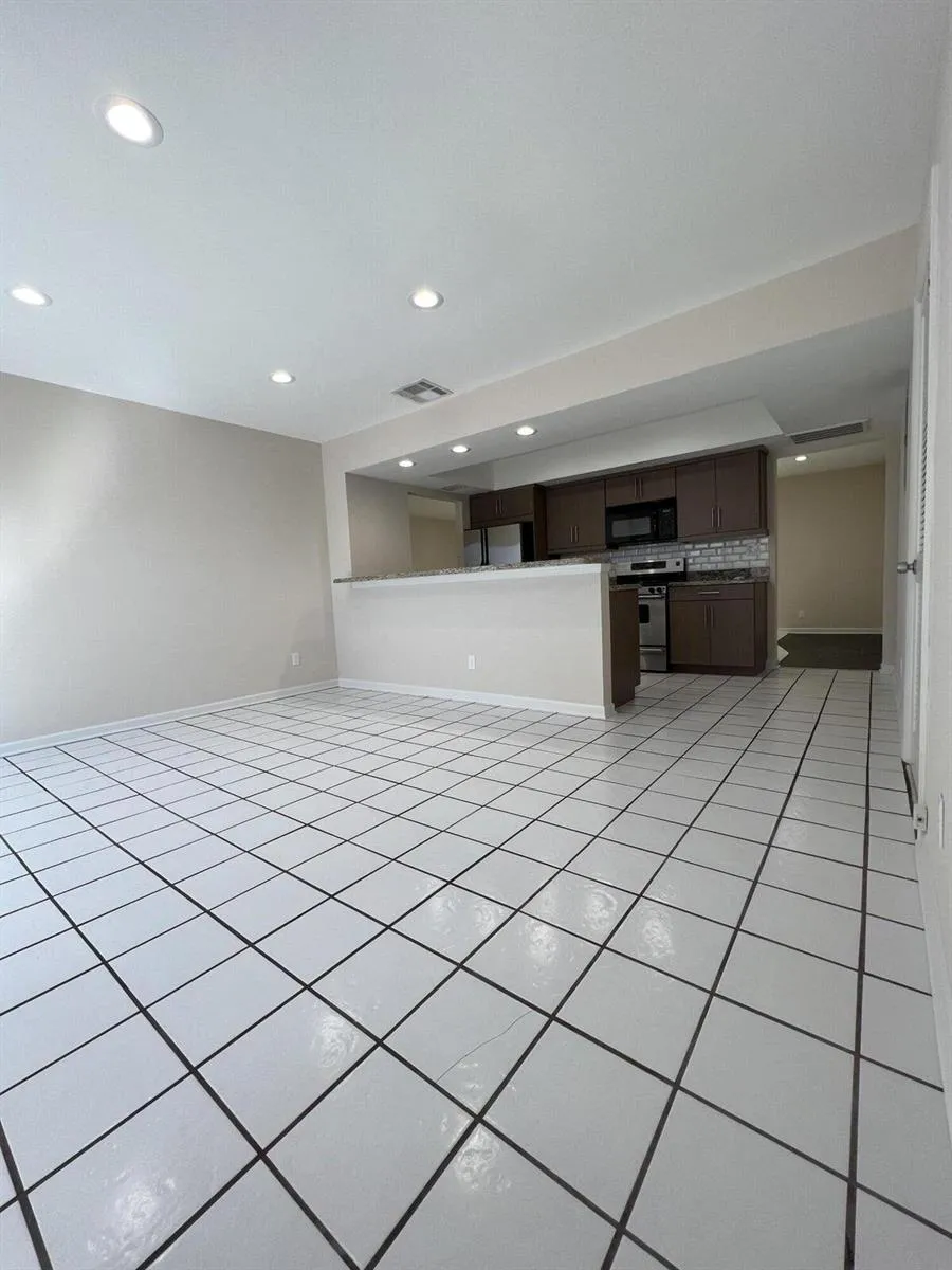 499 W Conference Drive Boca Raton, FL 33486