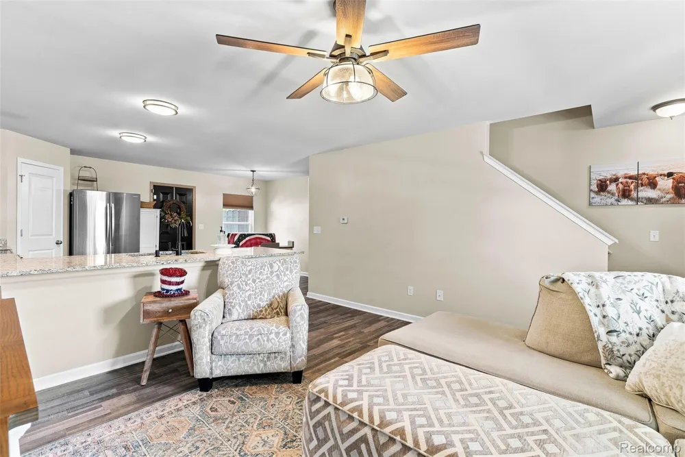 435 Old Farm Lane Lapeer City, MI 48446
