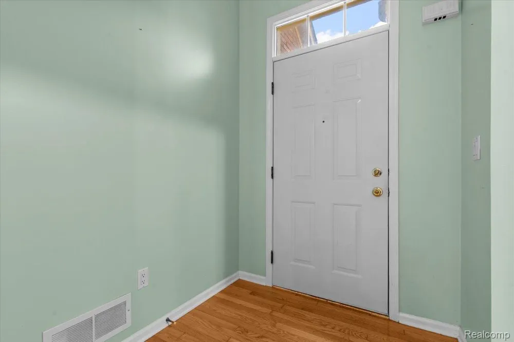 48840 Stonebriar Drive Canton Charter Township, MI 48188