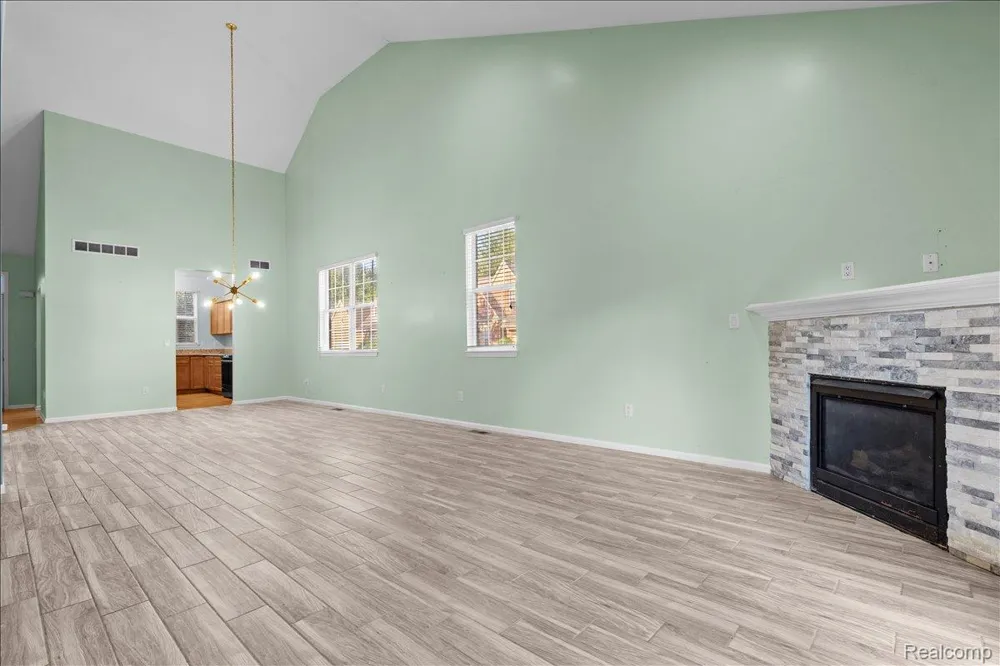 48840 Stonebriar Drive Canton Charter Township, MI 48188