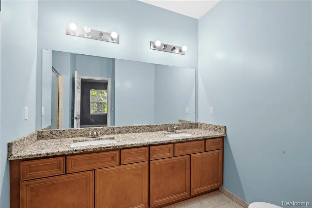 48840 Stonebriar Drive Canton Charter Township, MI 48188