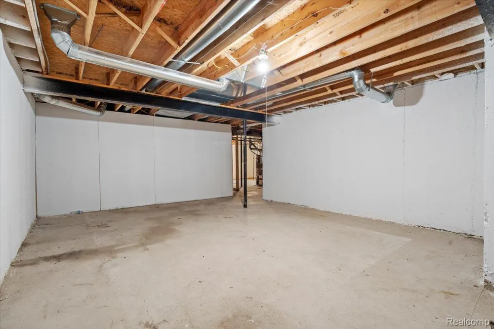48840 Stonebriar Drive Canton Charter Township, MI 48188