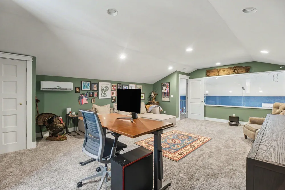 5675 Carlburt Street West Bloomfield Charter Township, MI 48322