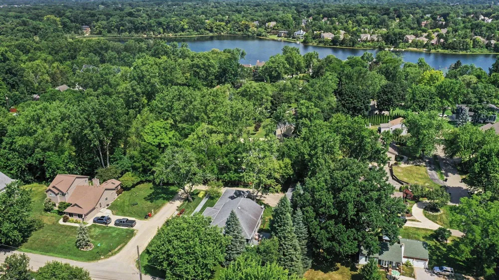 5675 Carlburt Street West Bloomfield Charter Township, MI 48322