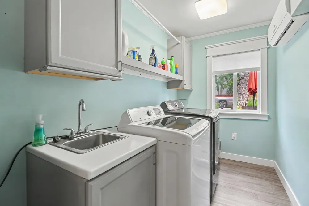 5675 Carlburt Street West Bloomfield Charter Township, MI 48322