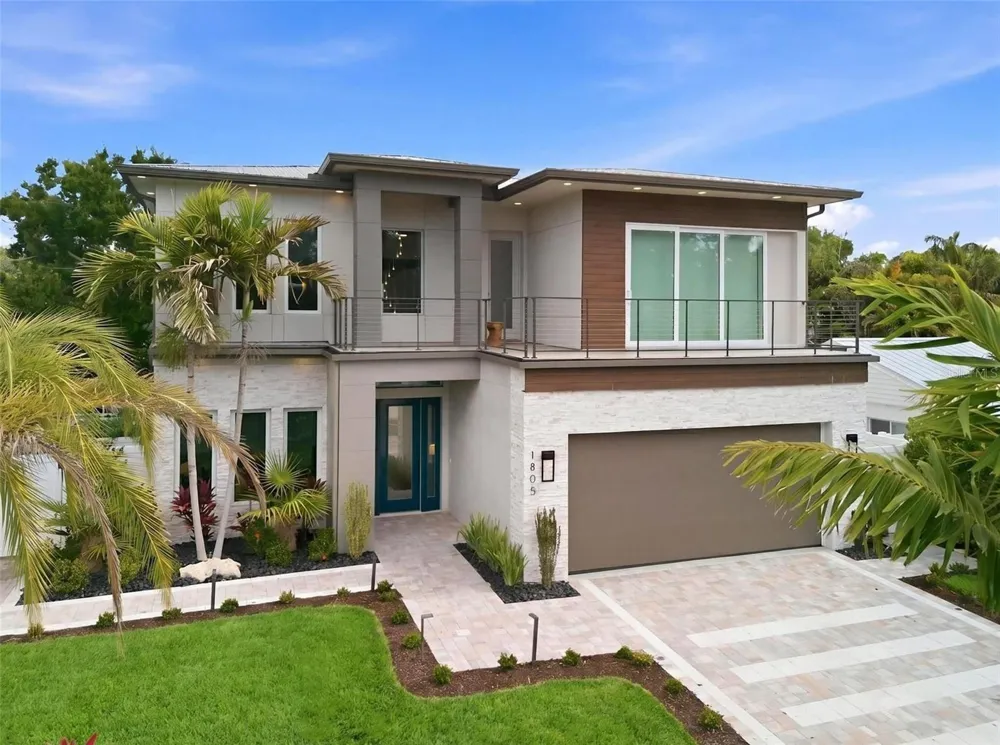 1805 GOLDENROD STREET Sarasota, FL 34239