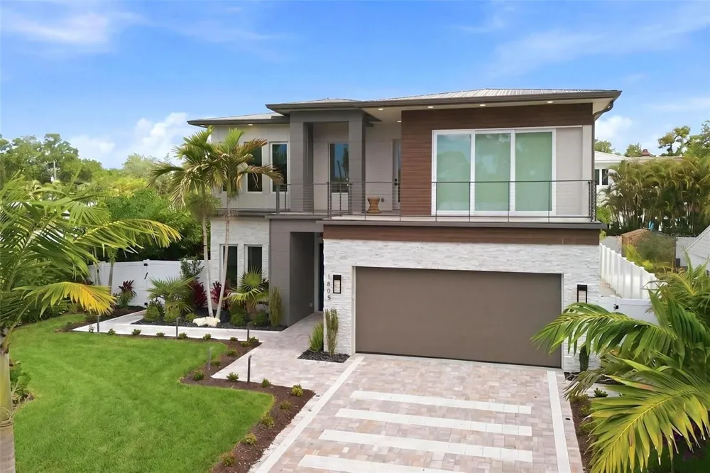 1805 GOLDENROD STREET Sarasota, FL 34239