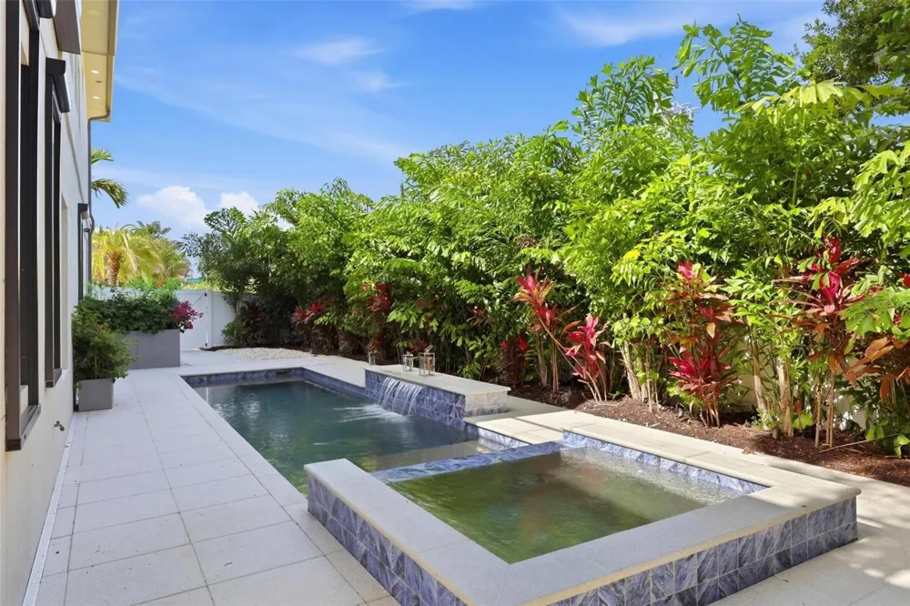 1805 GOLDENROD STREET Sarasota, FL 34239