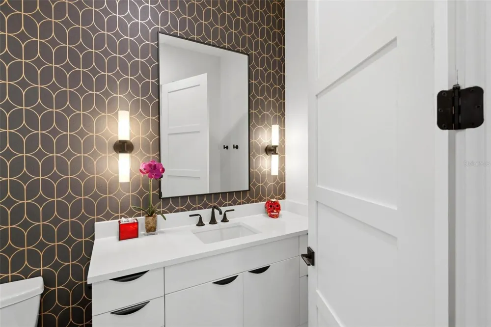 1805 GOLDENROD STREET Sarasota, FL 34239