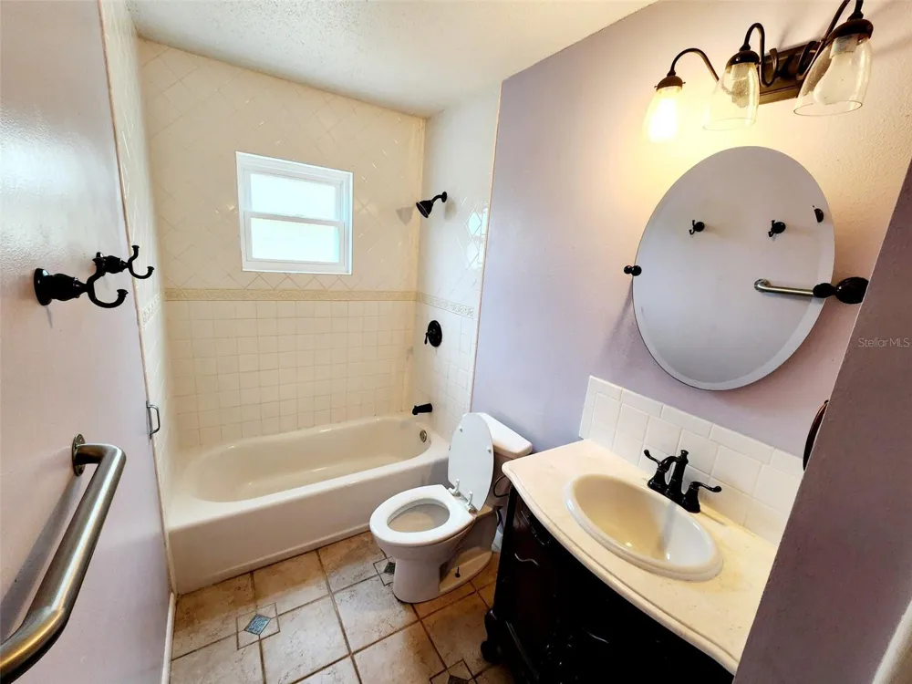 420 COURT STREET Bronson, FL 32621