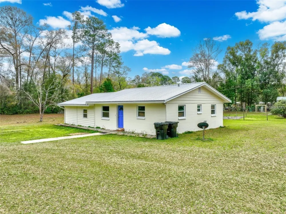 420 COURT STREET Bronson, FL 32621