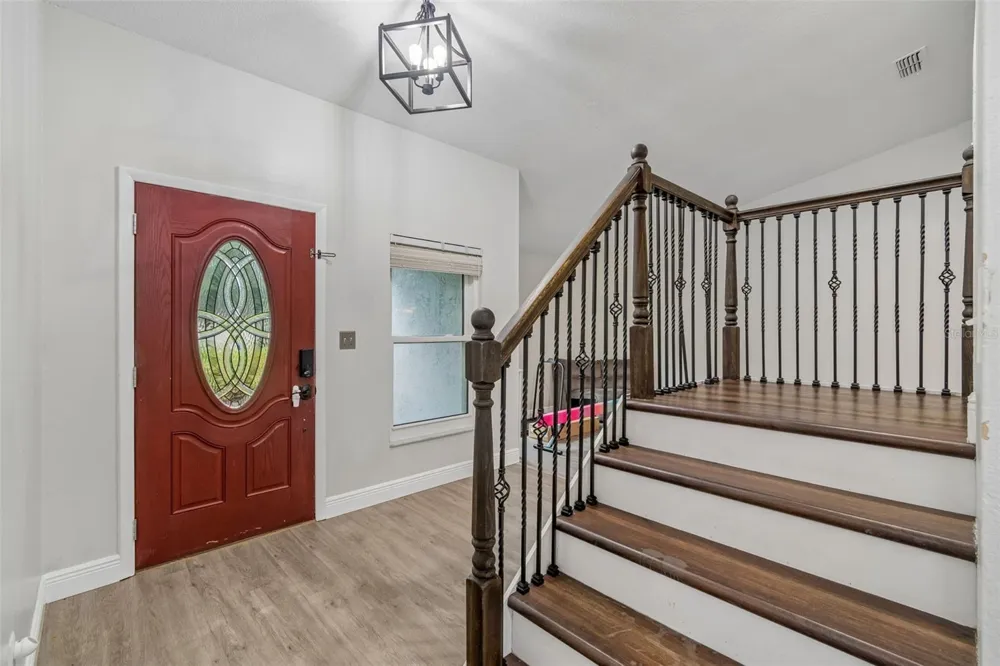 16507 CRANWOOD PLACE Tampa, FL 33618