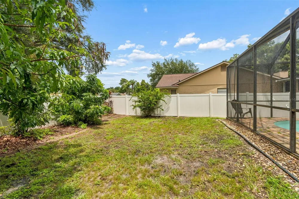 16507 CRANWOOD PLACE Tampa, FL 33618