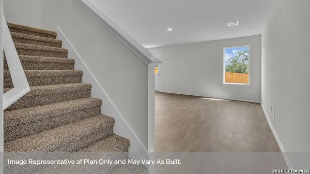 308 Windflower Cove Luling, TX 78648