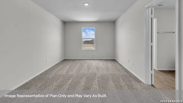 306 Windflower Cove Luling, TX 78648