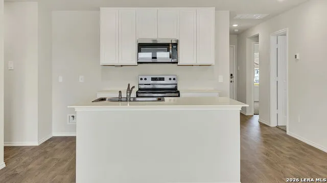 2123 Windflower Lane Luling, TX 78648