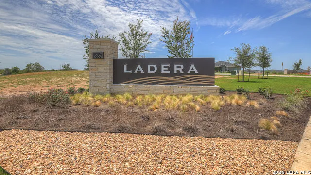 2123 Windflower Lane Luling, TX 78648