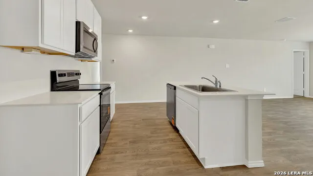 2123 Windflower Lane Luling, TX 78648