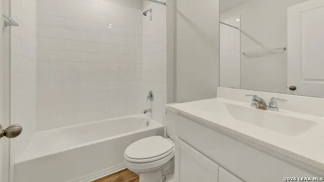2123 Windflower Lane Luling, TX 78648