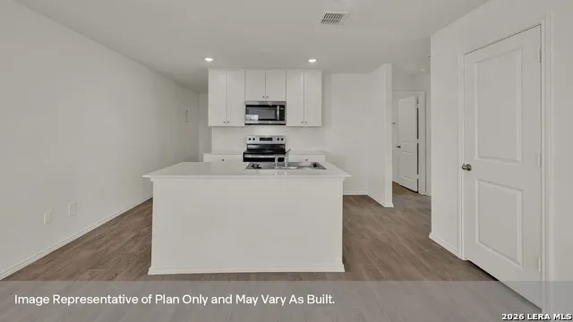 2308 Red Bird Trace Lockhart, TX 78644