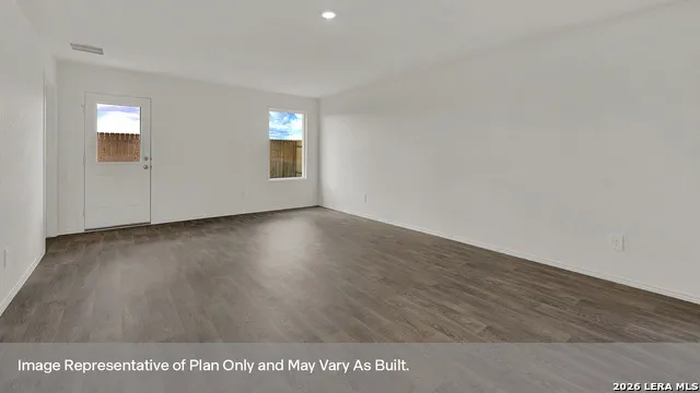 2309 Red Bird Trace Lockhart, TX 78644