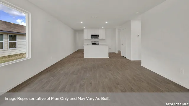 2309 Red Bird Trace Lockhart, TX 78644