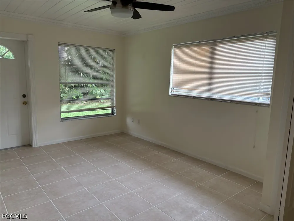 Eichen Circle E Fort Myers, FL 33919