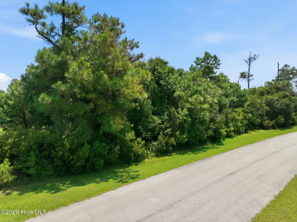 162 Westbay Circle Harkers Island, NC 28531