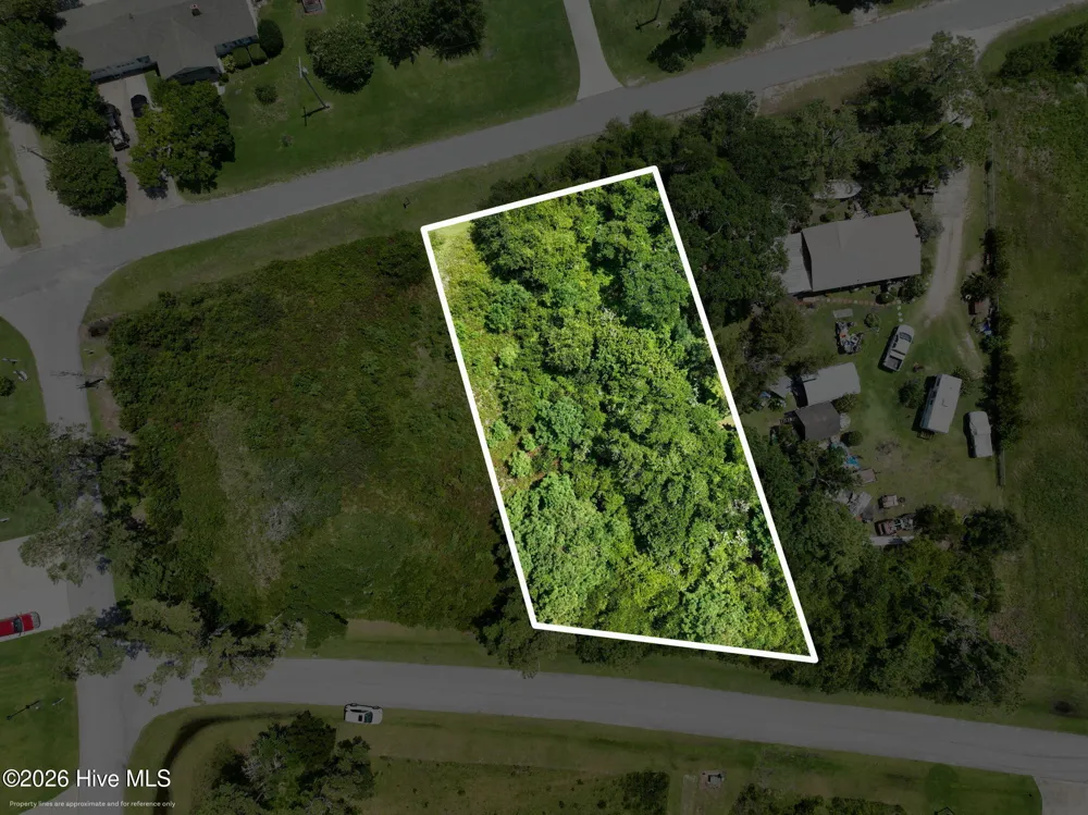 162 Westbay Circle Harkers Island, NC 28531