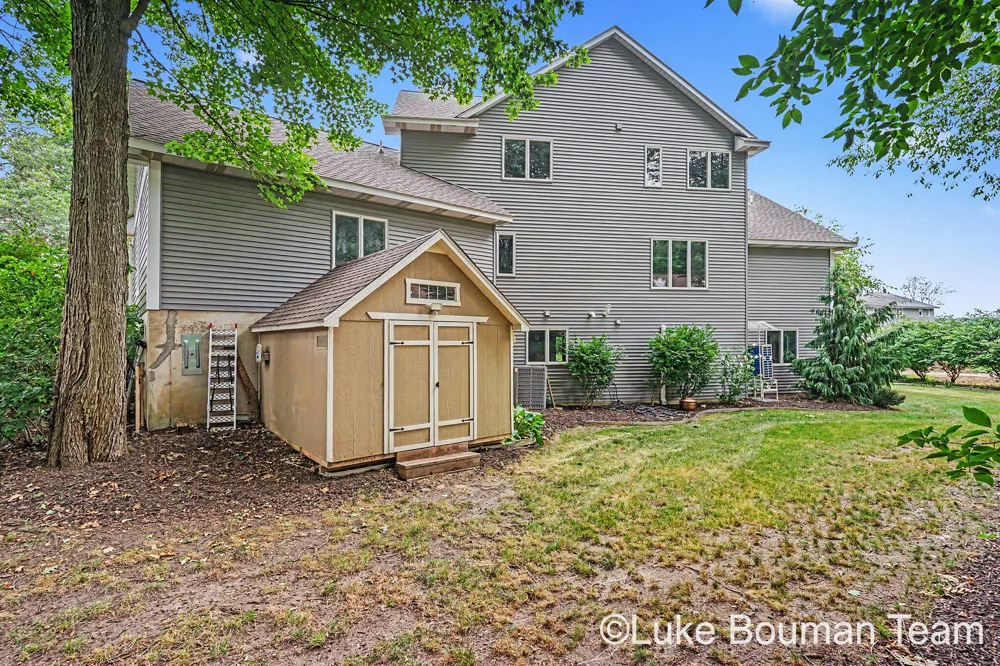 46 Counts Cove Court Holland, MI 49424