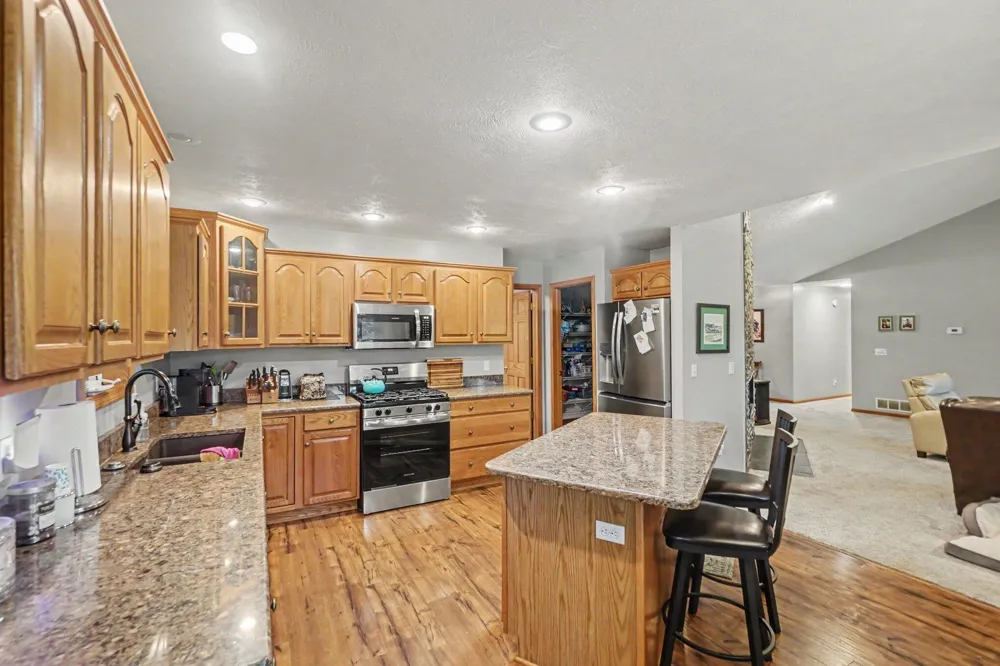 9712 Fawn Lake Drive Stanwood, MI 49346
